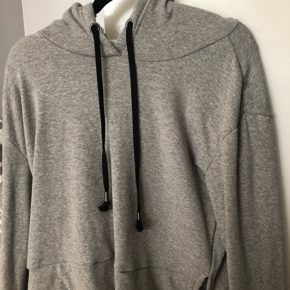 grey hoodie